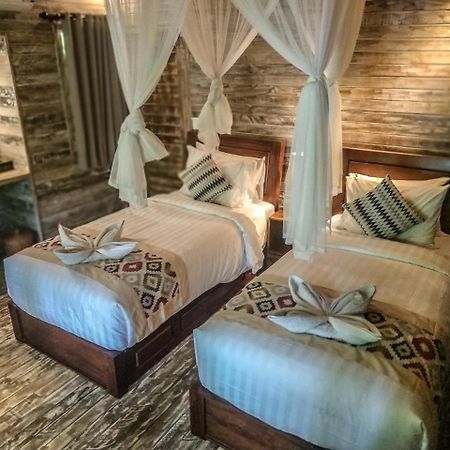 Green Garden Lembongan Yoga Spa And Holistic Healing Center Екстер'єр фото