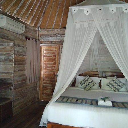 Green Garden Lembongan Yoga Spa And Holistic Healing Center Екстер'єр фото