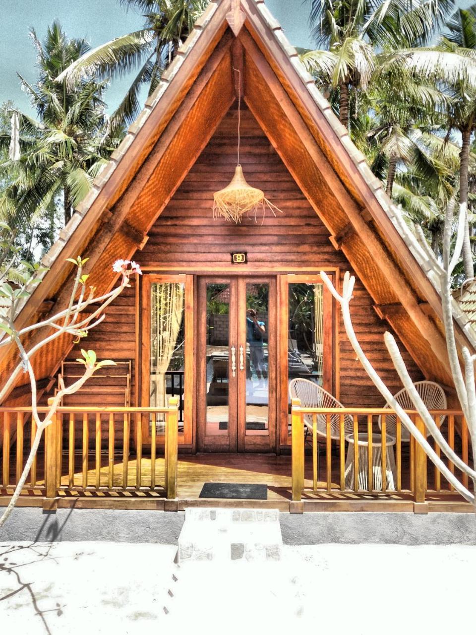 Green Garden Lembongan Yoga Spa And Holistic Healing Center Екстер'єр фото