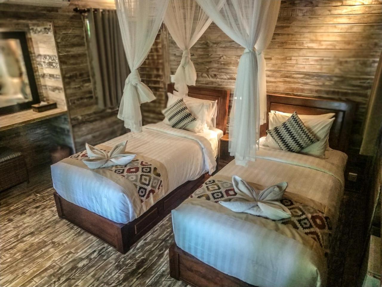 Green Garden Lembongan Yoga Spa And Holistic Healing Center Екстер'єр фото
