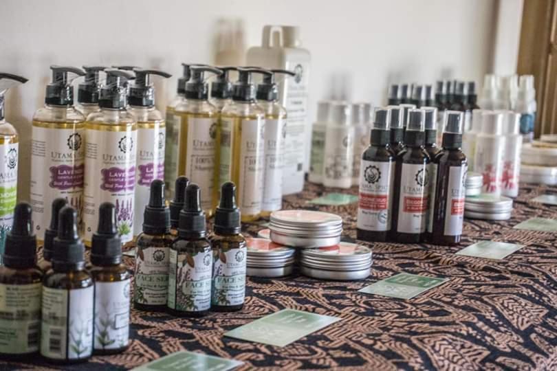 Green Garden Lembongan Yoga Spa And Holistic Healing Center Екстер'єр фото