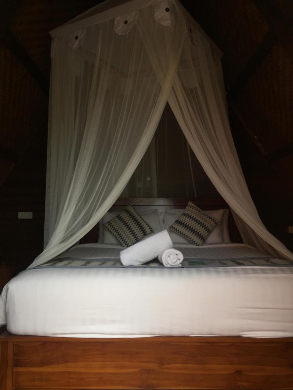 Green Garden Lembongan Yoga Spa And Holistic Healing Center Екстер'єр фото