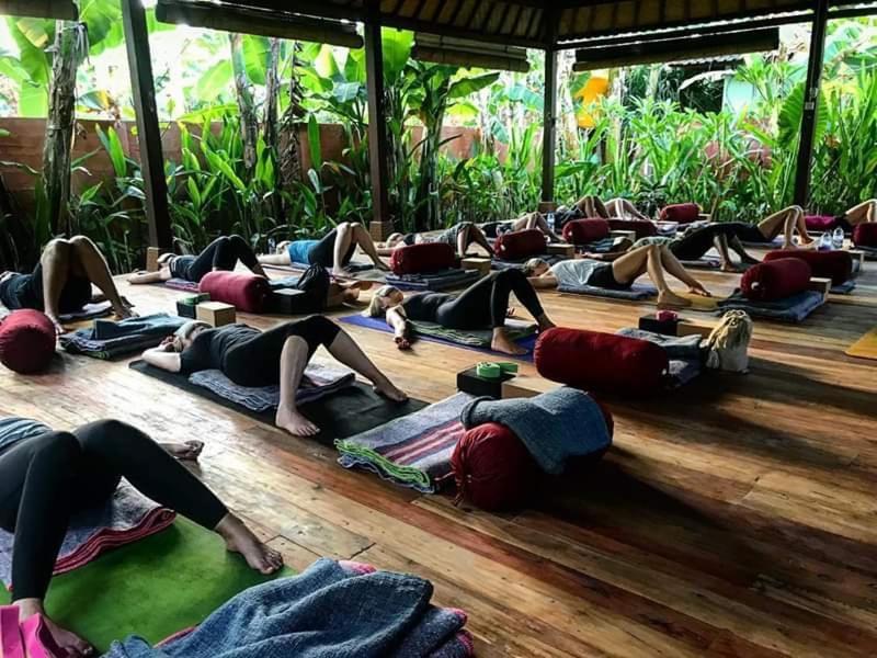 Green Garden Lembongan Yoga Spa And Holistic Healing Center Екстер'єр фото